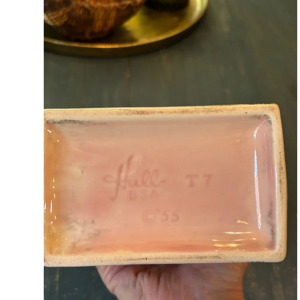 Hull Pottery vintage hull